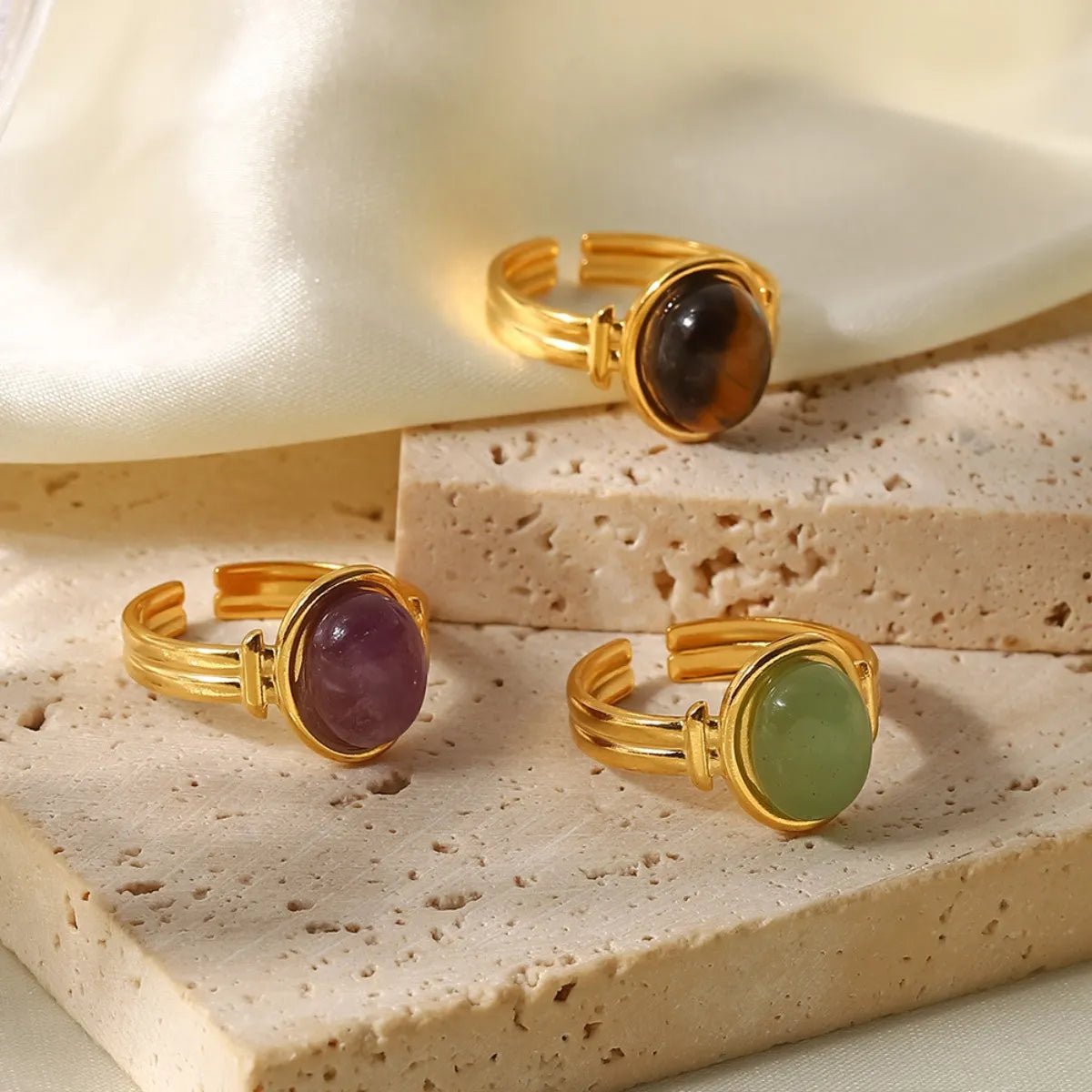 EmberStone Vintage Ring - Ivory Embers
