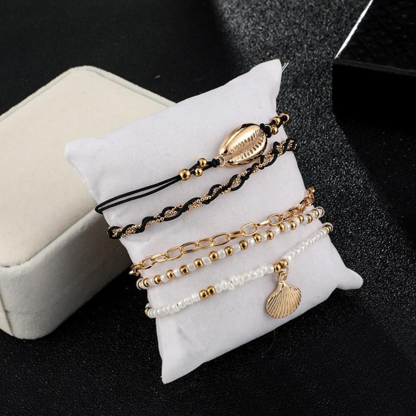 Golden Shore Anklet - Ivory Embers