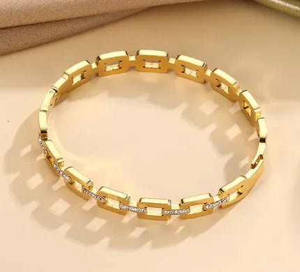 Luxora Glow Bracelet - Ivory Embers
