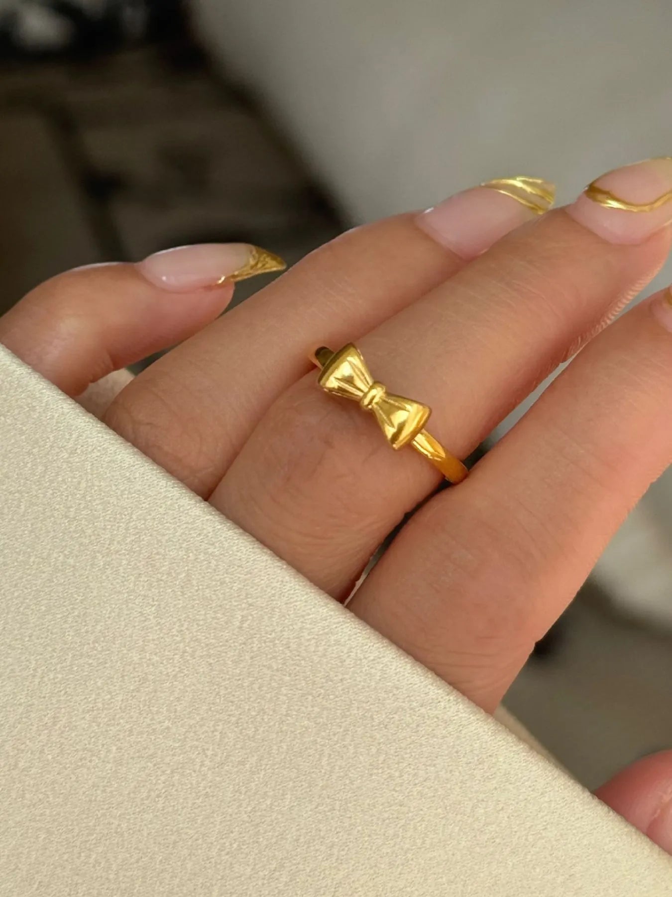 GoldenBow Ring - Ivory Embers