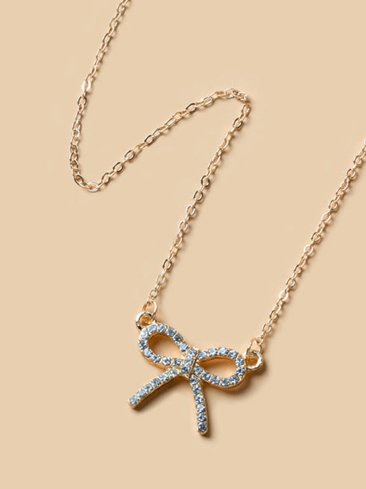 The GlimmerKnot Necklace - Ivory Embers