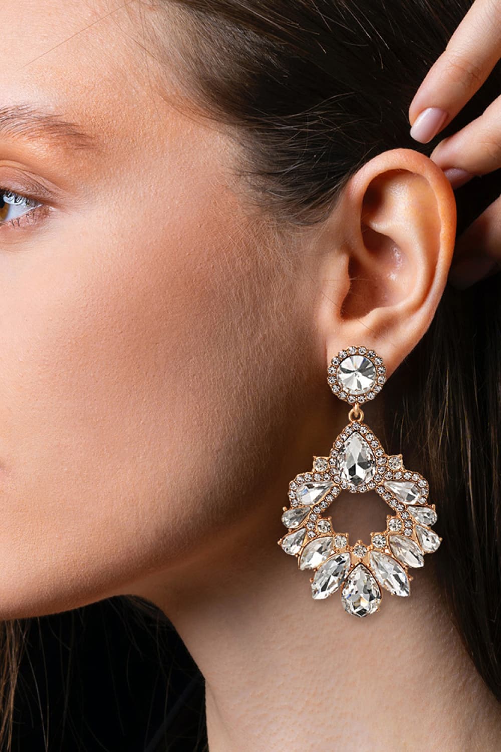 LuminaEdge Glass Stone Dangle Earrings - Ivory Embers