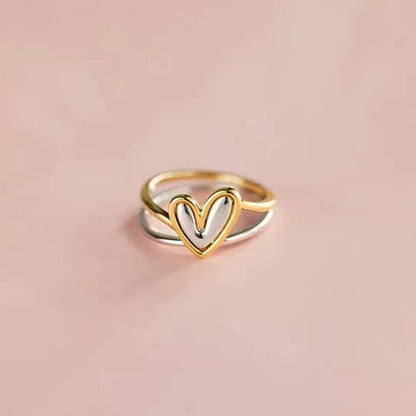 Vera Heart Ring - Ivory Embers